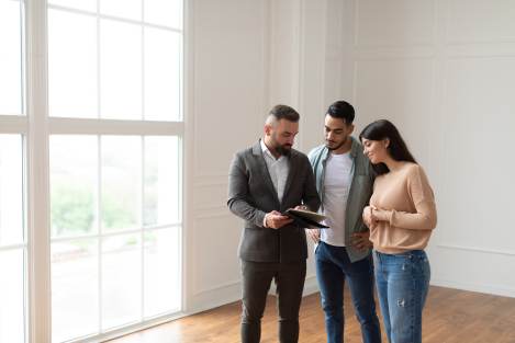 couple buying a home