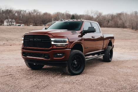 red chevrolt pickup truck